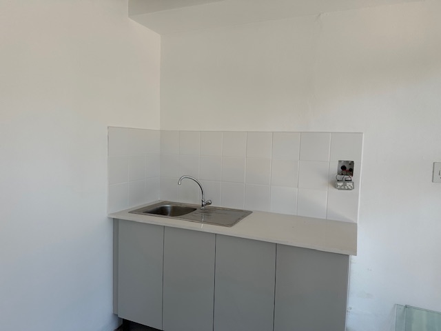 To Let commercial Property for Rent in Maitland Western Cape